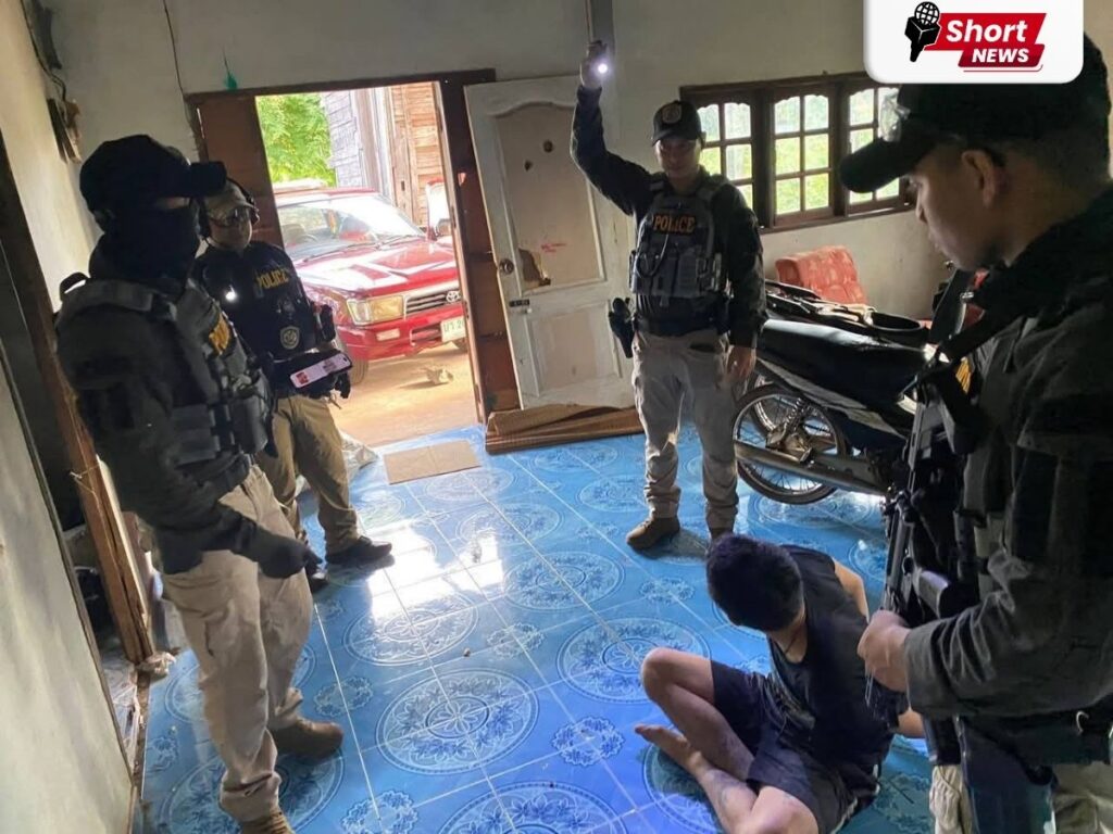 ตร.เพ็ญลุย! เปิดยุทธการ ‘ปราบเสือ’ กวาดล้างยาเสพติด–ผู้มีอิทธิพลในพื้น (3) ตร.เพ็ญลุย! เปิดยุทธการ ‘ปราบเสือ’ กวาดล้างยาเสพติด–ผู้มีอิทธิพลในพื้น (3)